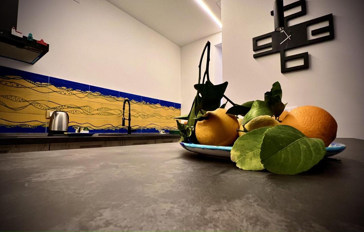 Casa Vacanze Sleep Art Palermo Exterior photo